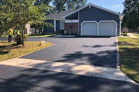 Best Concrete Driveway Installation  in Eggertsville, NY